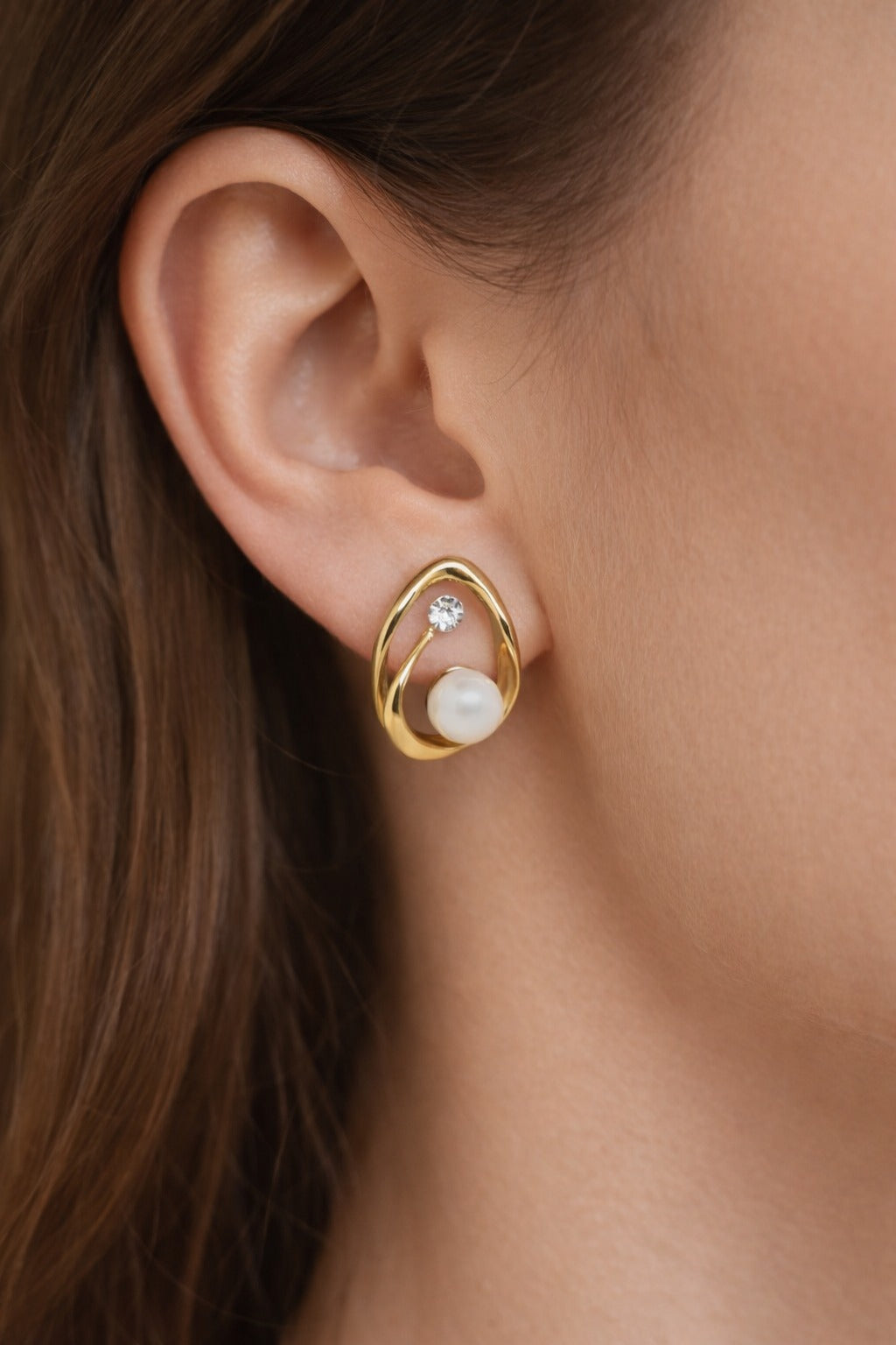 Pearl Orbit Studs